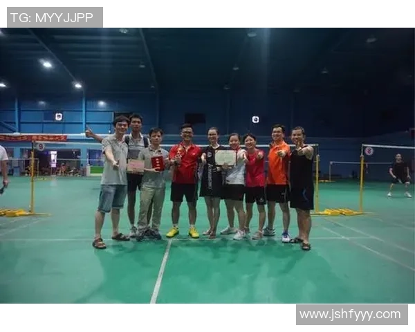 赛后分析：上海羽毛球队与南京羽毛球队的默契配合与团队精神探讨